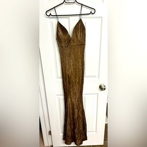 NWOT Fashion Nova Gold Glitter Gown